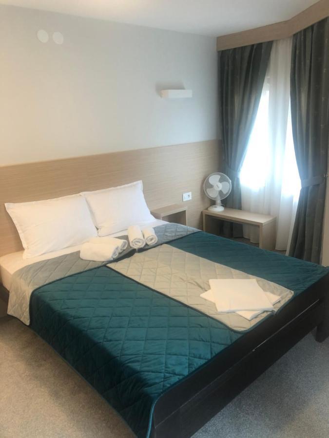 Garni Hotel Vir Врнячка-Баня Экстерьер фото