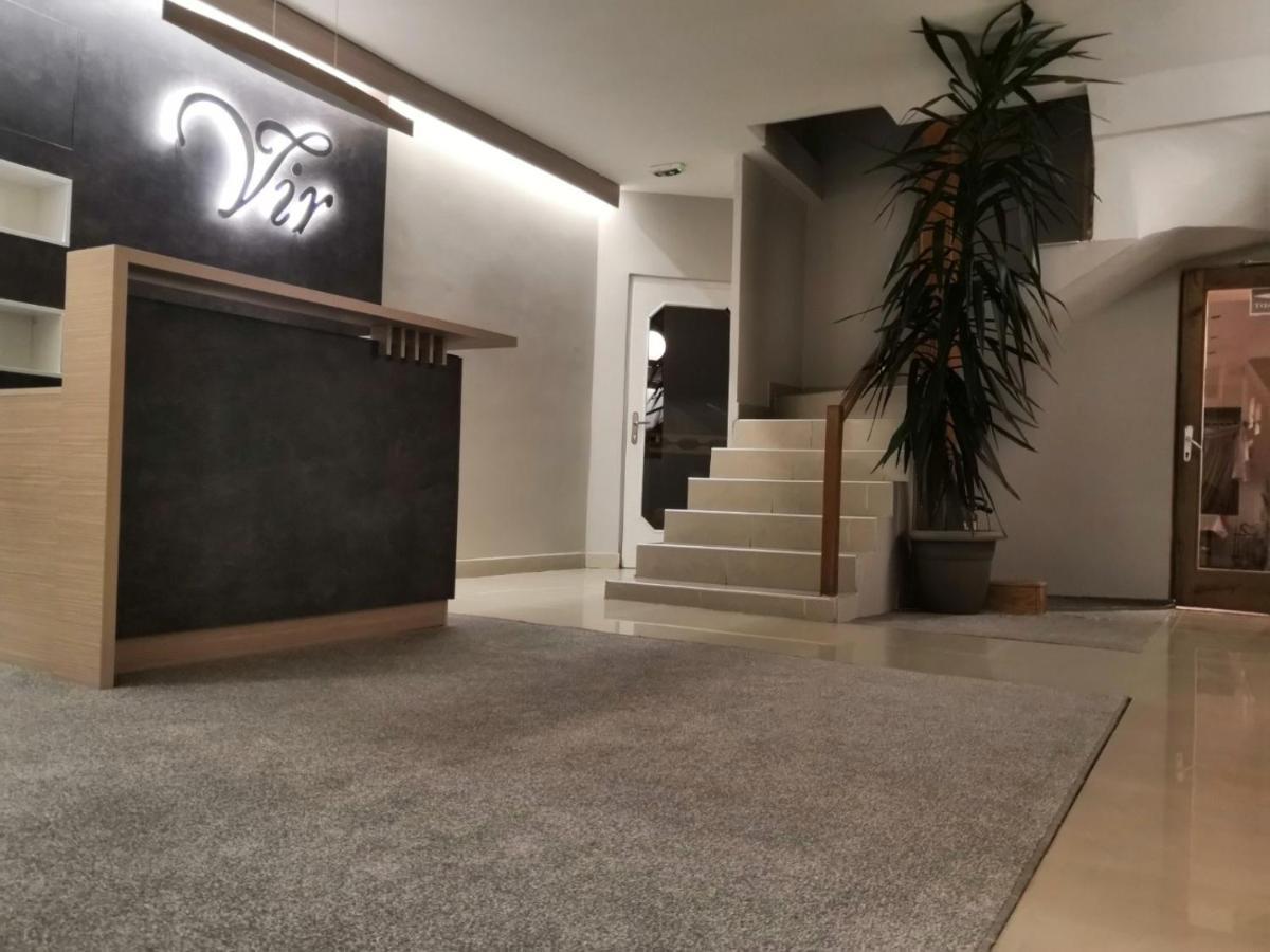 Garni Hotel Vir Врнячка-Баня Экстерьер фото