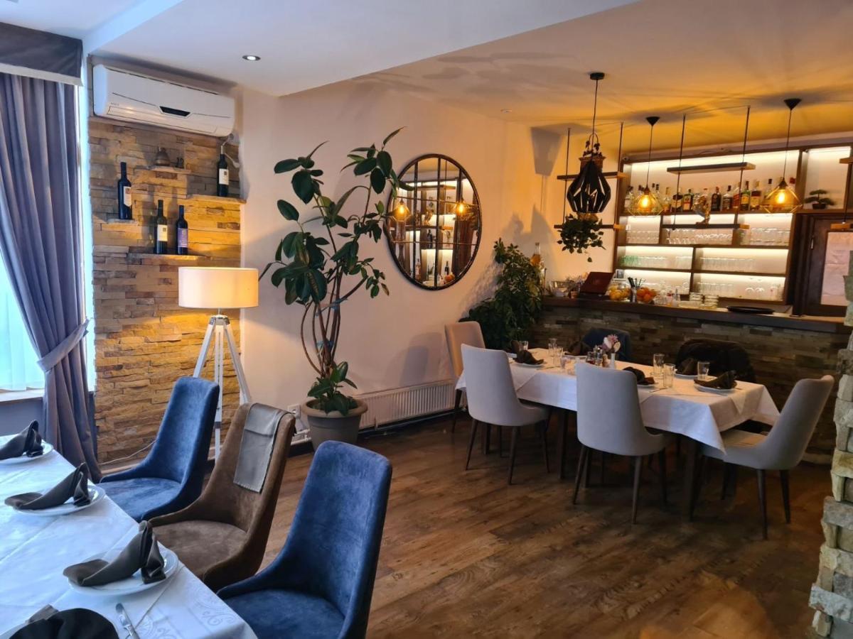 Garni Hotel Vir Врнячка-Баня Экстерьер фото